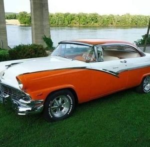 Meet your Posher, Denise